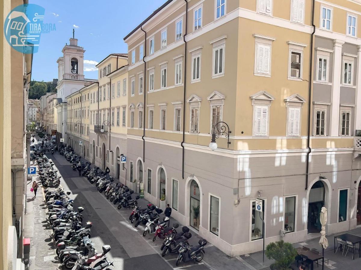 San Lazzaro 234 Tirabora Short Rent Apartment Trieste Bagian luar foto